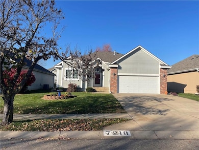 7218 N Cypress Ave, Kansas City, MO 64119 - photo 3