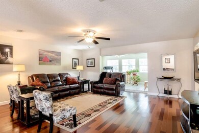 7591 Howard Dean Ln, Pensacola, FL 32526 - photo 2