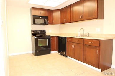 1400 Heritage Landing #106 Landing unit 106, Saint Charles, MO 63303 - photo 4