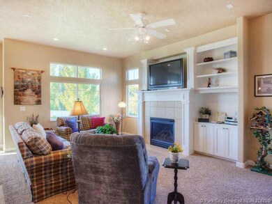 759 Double Eagle Dr, Midway, UT 84049 - photo 5