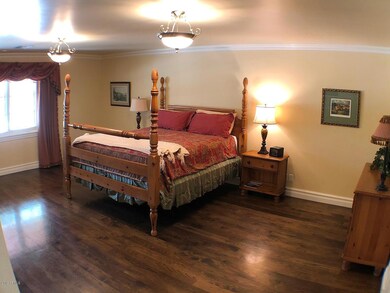 northview master bedroom bed