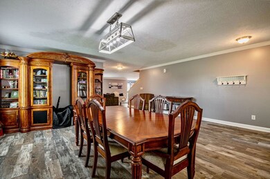 863 Moate Cir, Greenwood, IN 46143 - photo 3