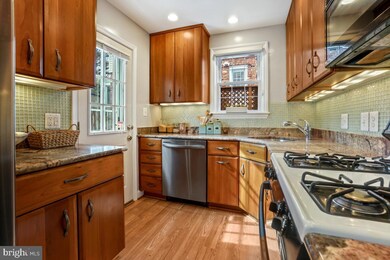 1315 Elson Place, Takoma Park, MD 20912 - photo 6