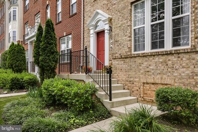 909 Hidden Marsh St, Gaithersburg, MD 20877 - photo 2