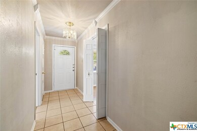 927 Holly St, Copperas Cove, TX 76522 - photo 5