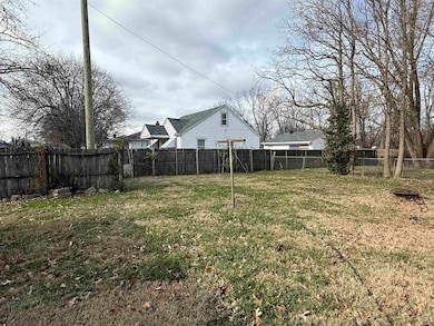 1324 Venable Ave, Owensboro, KY 42301 - photo 4