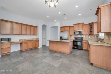 8404 W Myrtle Ave, Glendale, AZ 85305 - photo 4