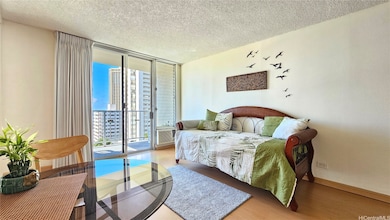 Waikiki Lanais unit 1405, Honolulu, HI 96815 - photo 4