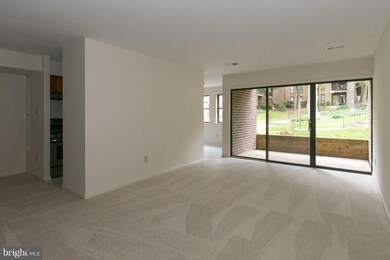 11248 Chestnut Grove Square unit 27, Reston, VA 20190 - photo 2