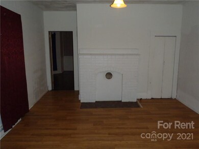 517 S Meeting St, Statesville, NC 28677 - photo 4