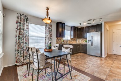 3903 Blue Oak Pass, San Antonio, TX 78223 - photo 7