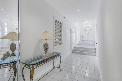 2000 Royal Marco Way #BC-11, Marco Islan