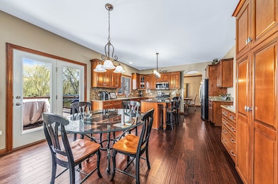 304 White Pines Ln, Oswego, IL 60543 - photo 7