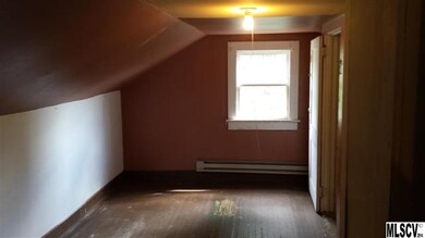 Bedroom 3 Loft
