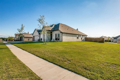 6525 Molly Anita, Burleson, TX 76058 - photo 2