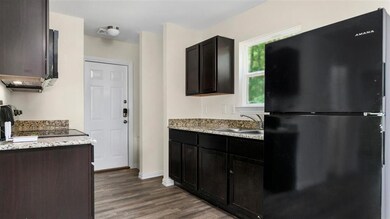 516 N Elliott Ave, Sherman, TX 75090 - photo 5