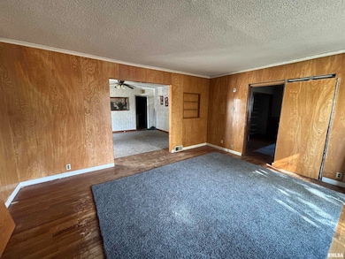 560 4th Ave S, Clinton, IA 52732 - photo 3