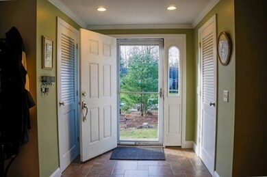 86 Pilgrim Dr, Holden, MA 01520 - photo 4