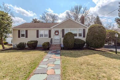 15 Day Cir, Woburn, MA 01801 - photo 2