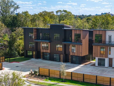 2539 E Villa Maria Rd unit D, Bryan, TX 77802 - photo 2