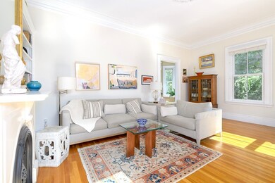 37 Linnaean St unit 2, Cambridge, MA 02138 - photo 2