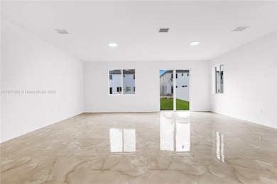 22511 SW 125th Ave unit 15B, Goulds, FL 33170 - photo 5