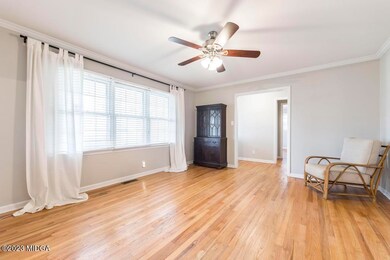 1317 Normandy Rd 11
