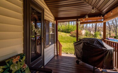 5109 Delashmitt Rd, Hixson, TN 37343 - photo 5