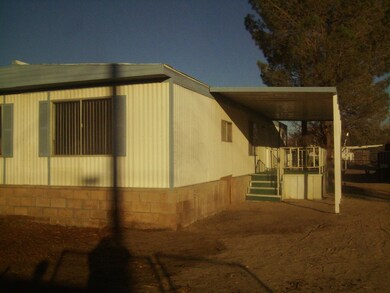 5560 Leona Ln, Rosamond, CA 93560 - photo 5