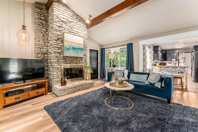 4226 Glenmawr Ave, Columbus, OH 43224 - photo 5