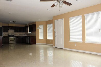 10114 Fallmont Ct, Houston, TX 77086 - photo 4