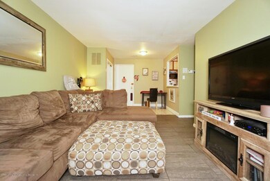 890 Armstrong Ave unit B1, Staten Island, NY 10308 - photo 5