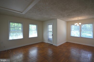 6501 10th St unit B-2, Alexandria, VA 22307 - photo 4