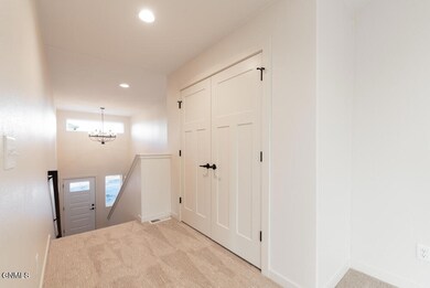 5513 Davies MLS-6