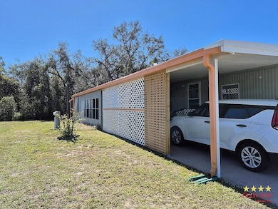 1900 S Lake Reedy Blvd unit 5, Frostproof, FL 33843 - photo 3