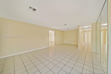 2691 NW 19th Ave, Oakland Park, FL 33311 - photo 6