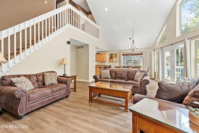 21-116 Lazy Cove Ln09
