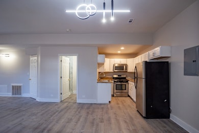 6018 S Wabash Ave, Chicago, IL 60637 - photo 7