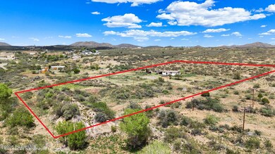 11809 E Hackberry Mine Rd, Mayer, AZ 86333 - photo 5