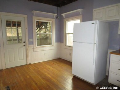 Kitchen Dining Eating area in kitchen