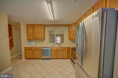 9300 Gordon Ct, Laurel, MD 20723 - photo 7