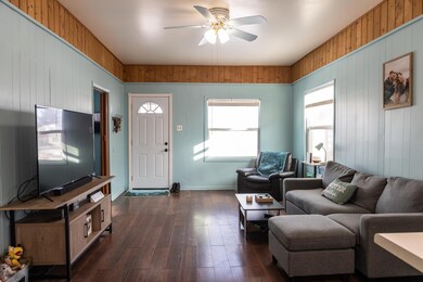 1117-4th-Anaconda-House-Real-Estate-Buff