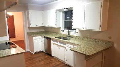 328 Cooper Dr, Hurst, TX 76053 - photo 6