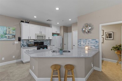 645 Monument Point St, Henderson, NV 89002 - photo 5