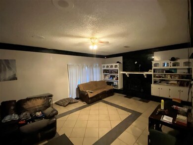 711 Johnson Ave, Wake Village, TX 75501 - photo 5