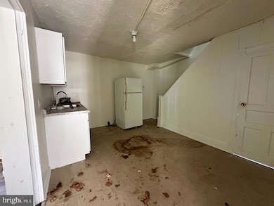 468 Baltimore Ave, Cumberland, MD 21502 - photo 7