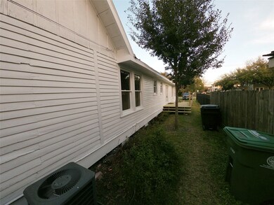 1903/1905 Oxford St, Houston, TX 77008 - photo 3