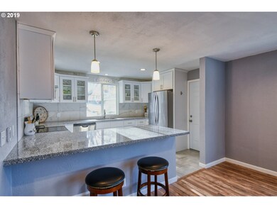 915 SW Goodwin Ave, Pendleton, OR 97801 - photo 7