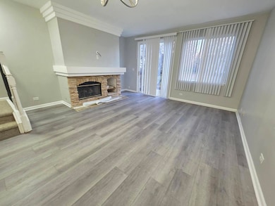 3076 Kentshire Cir unit 3076, Naperville, IL 60564 - photo 6