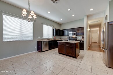 009_Casual Dining & Kitchen